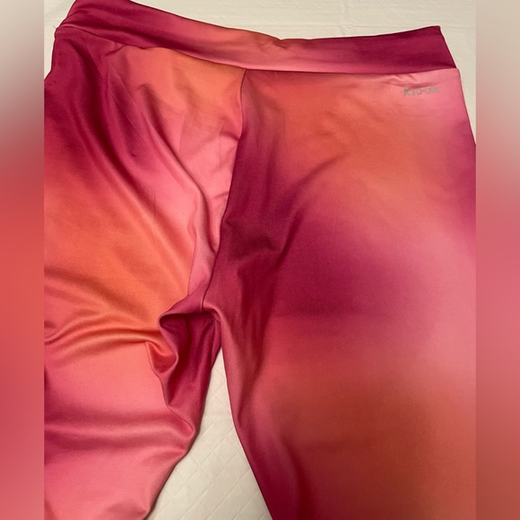 Youth Girls Hurley Size 14/16 multi coloured leggings. - Picture 2 of 12